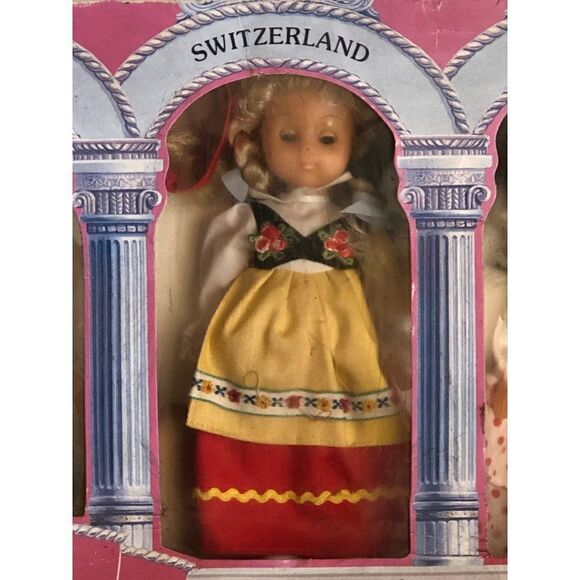 Vintage Europe's 6 Dolls of All Nations Collection Editions 2 1988 - Picture 7 of 10